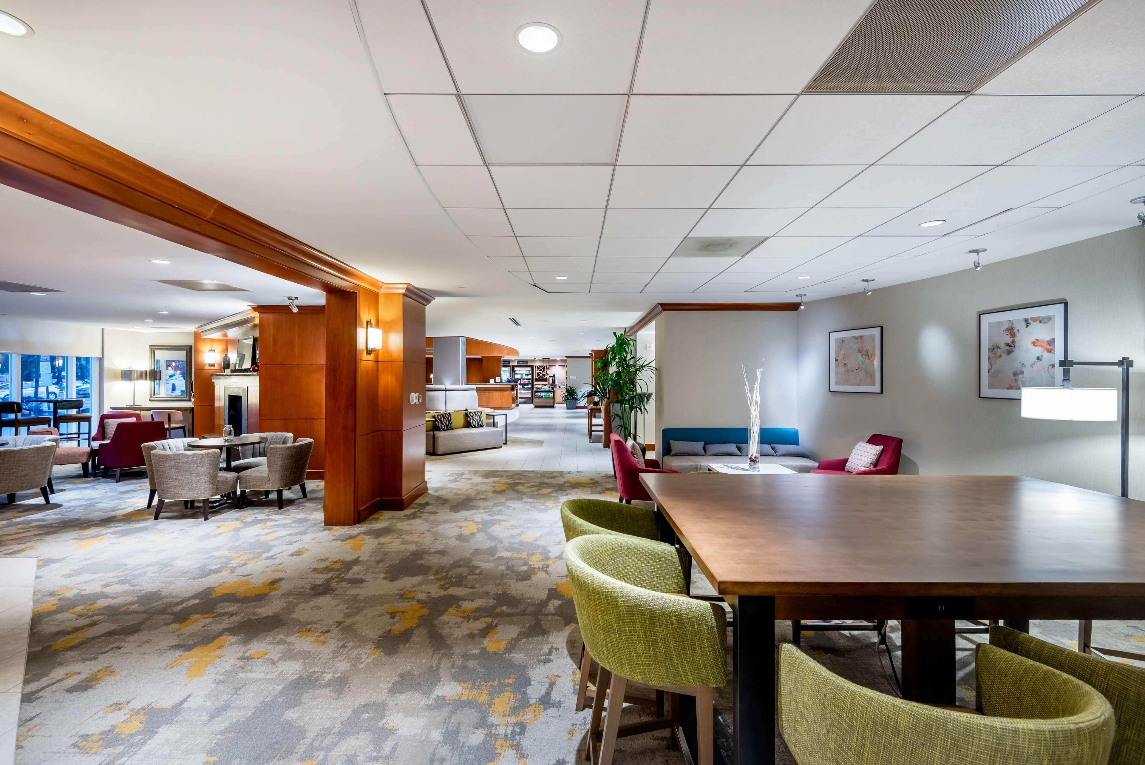 Hilton Garden Inn Tysons Corner Extérieur photo