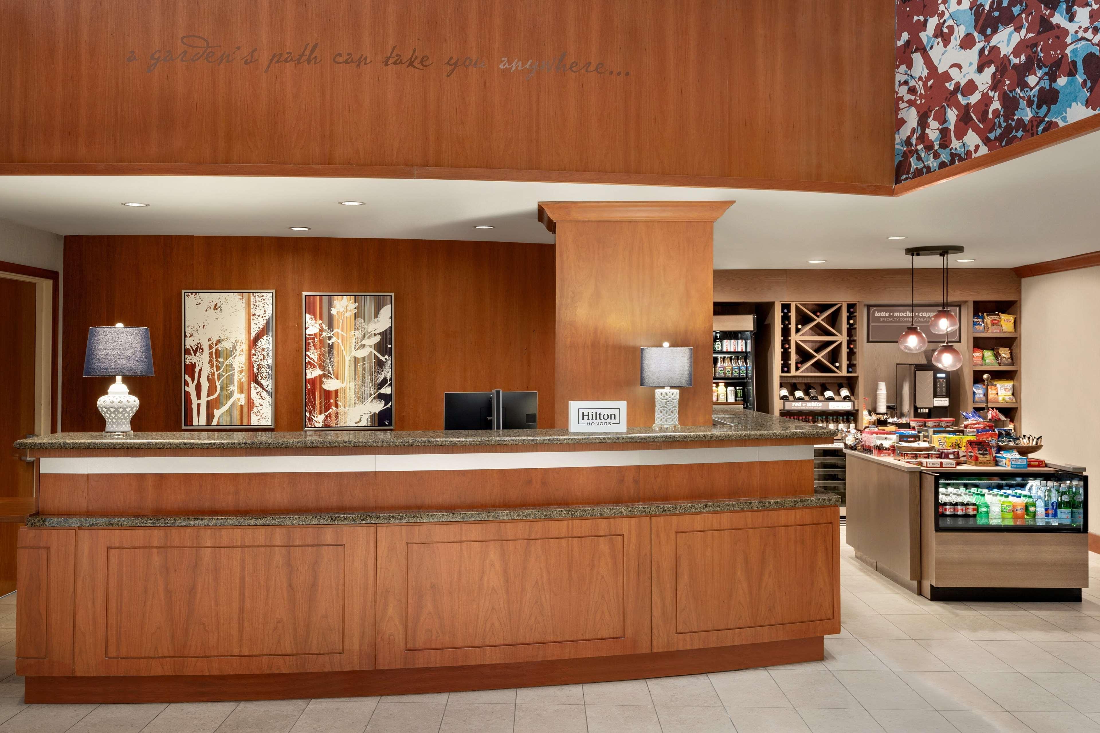 Hilton Garden Inn Tysons Corner Extérieur photo