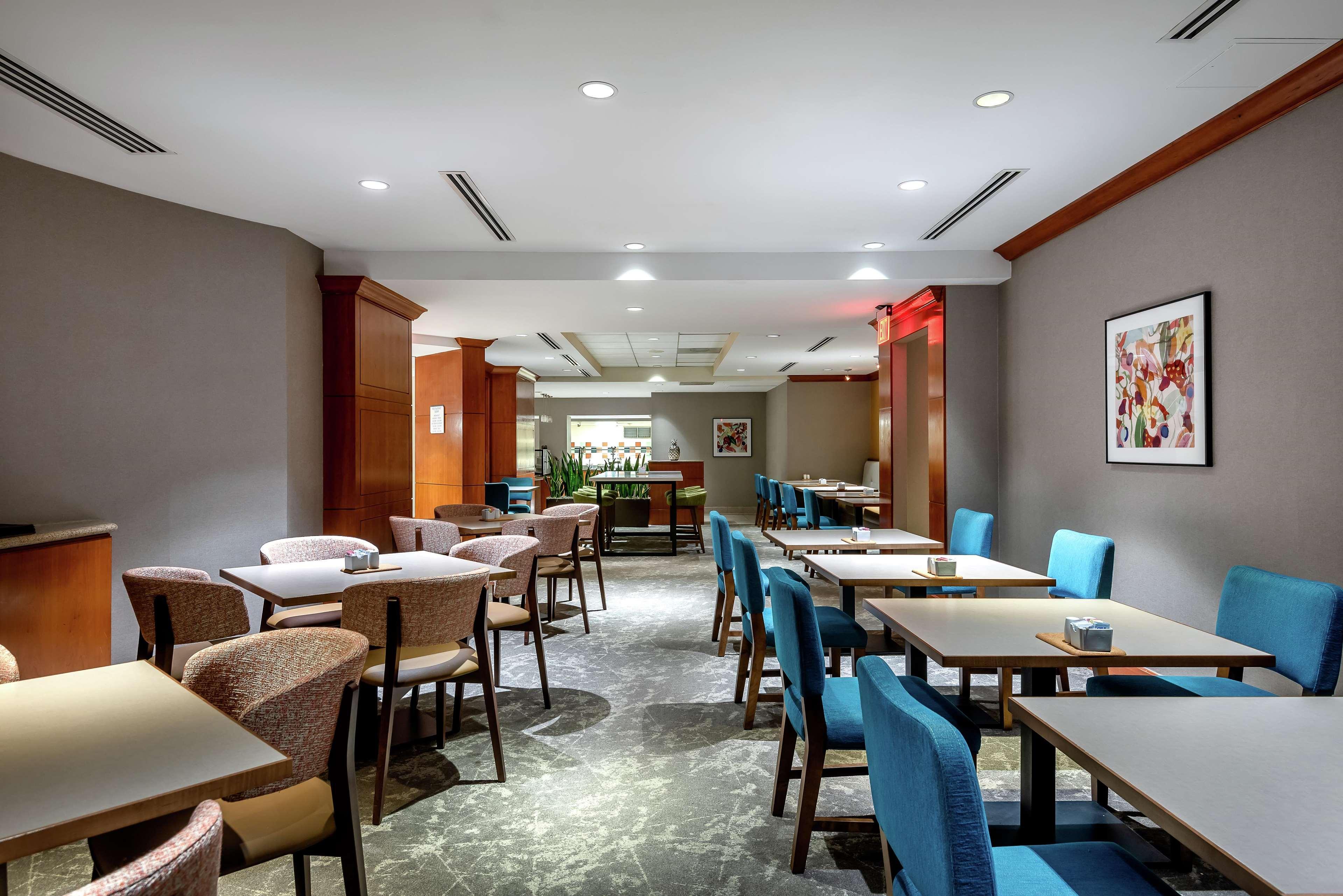 Hilton Garden Inn Tysons Corner Extérieur photo