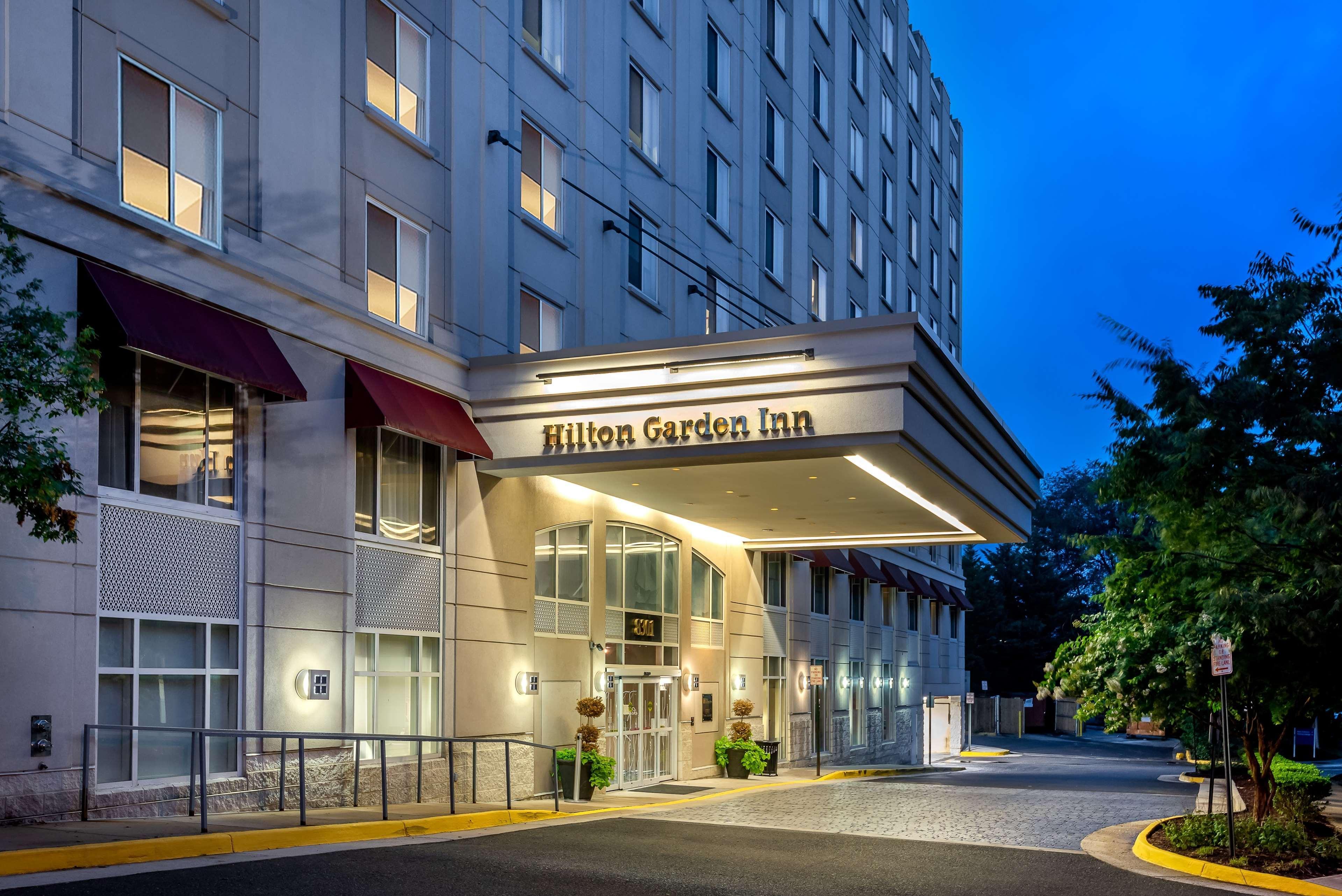 Hilton Garden Inn Tysons Corner Extérieur photo