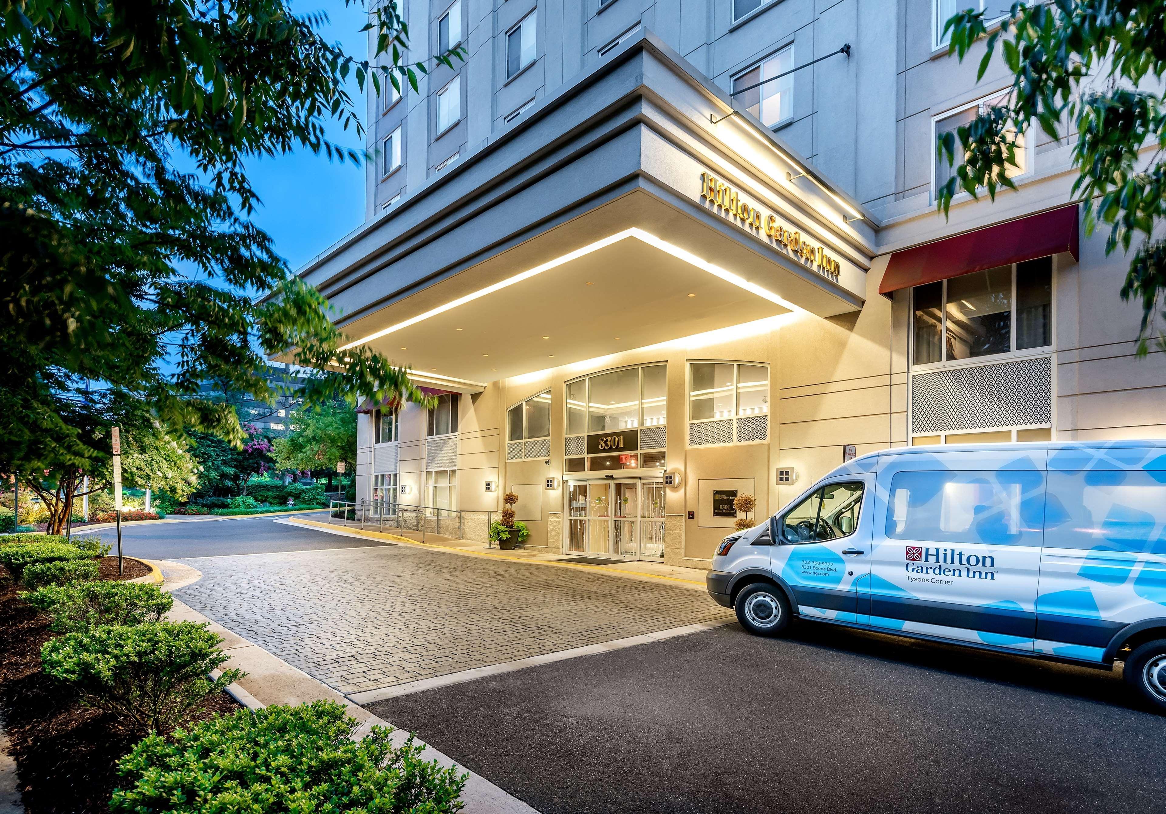 Hilton Garden Inn Tysons Corner Extérieur photo