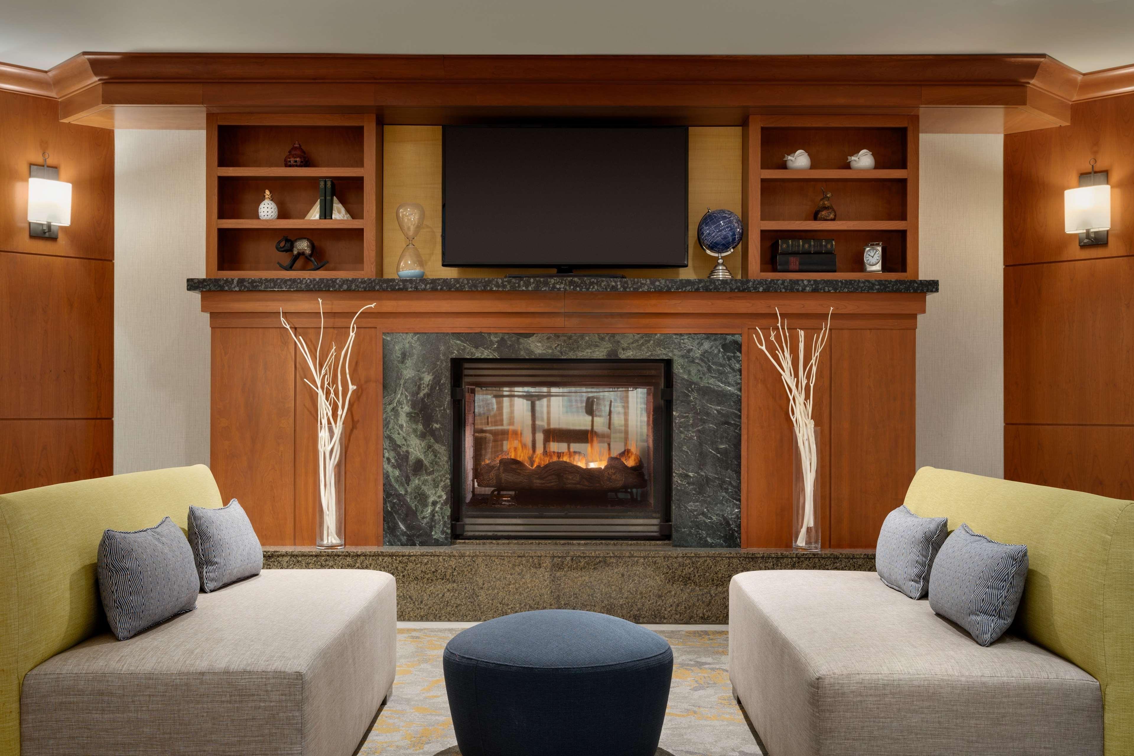 Hilton Garden Inn Tysons Corner Extérieur photo