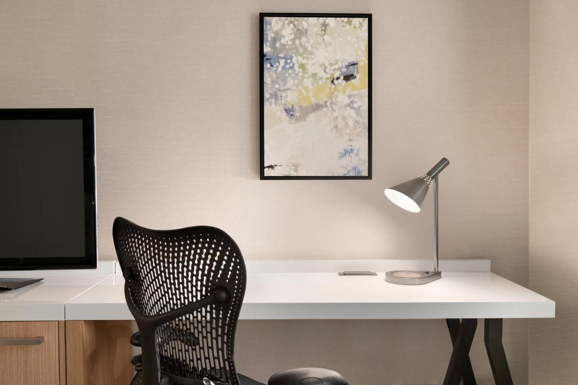 Hilton Garden Inn Tysons Corner Extérieur photo