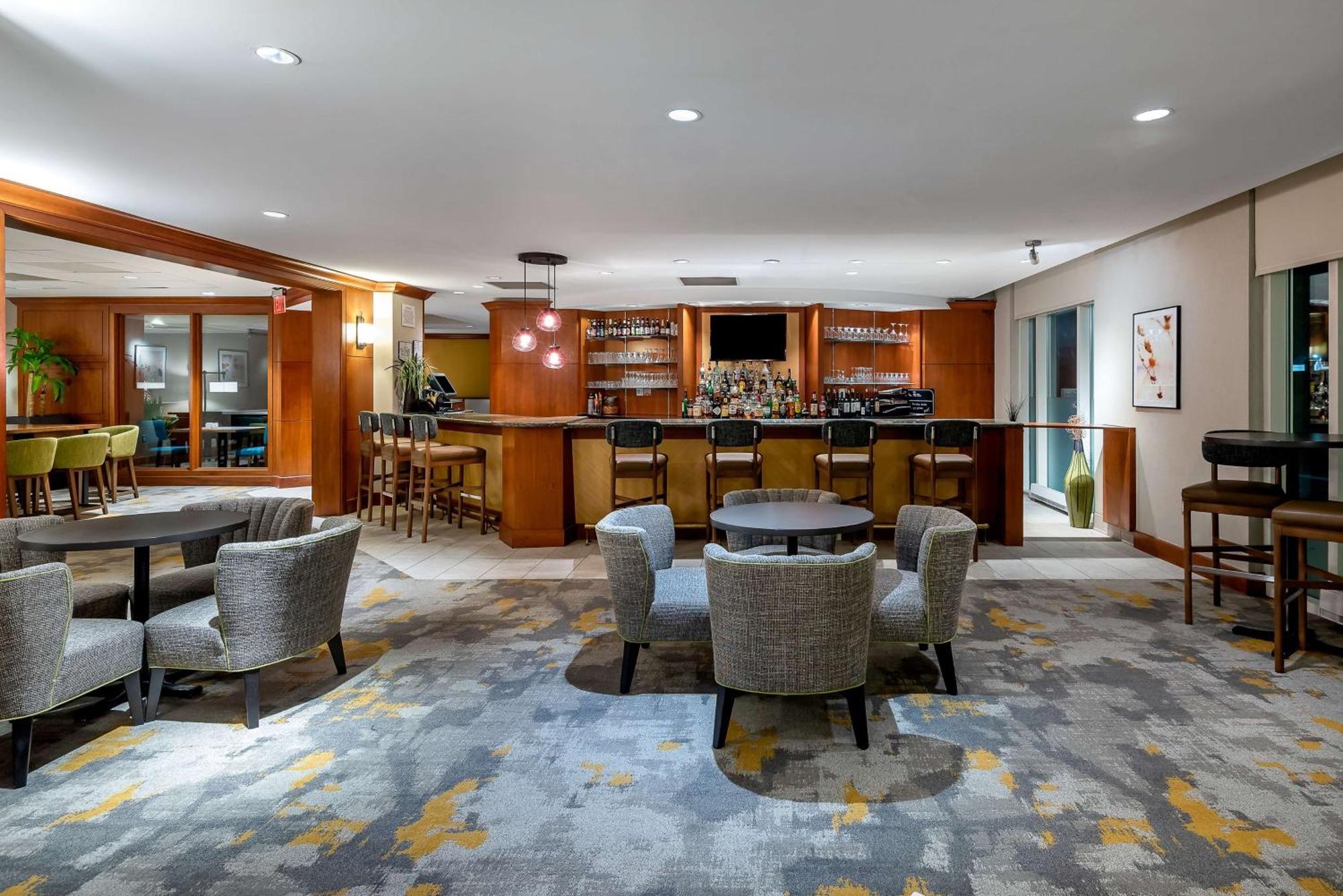 Hilton Garden Inn Tysons Corner Extérieur photo